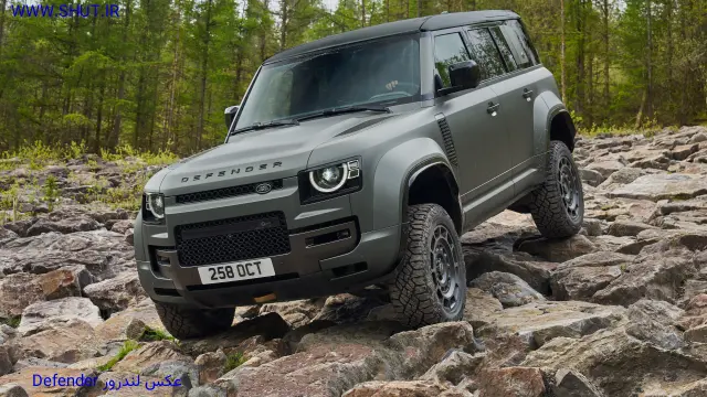 عکس لندرور Defender OCTA 2024